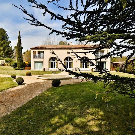 La Milane Bed & Breakfast Cabries Exterior photo