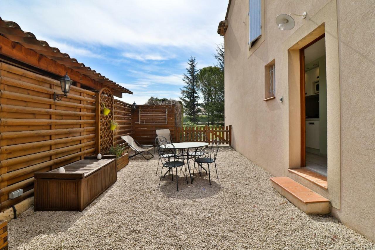 La Milane Bed & Breakfast Cabries Exterior photo